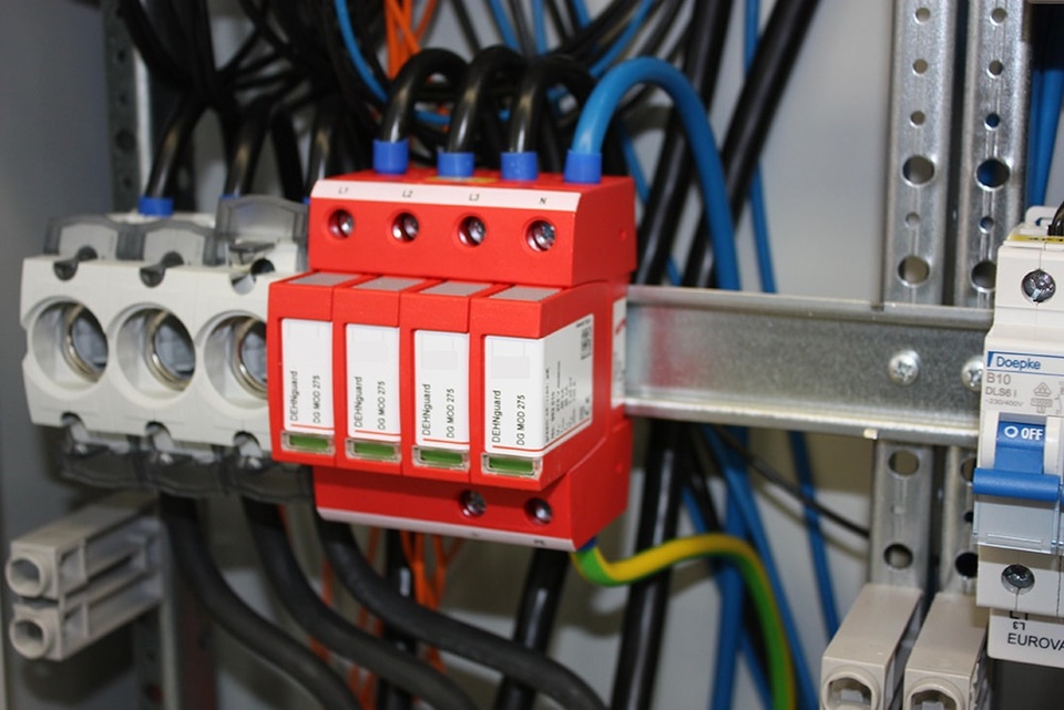 U berspannungsschutz bei Rohrbach Elektrotechnik in Schopfloch